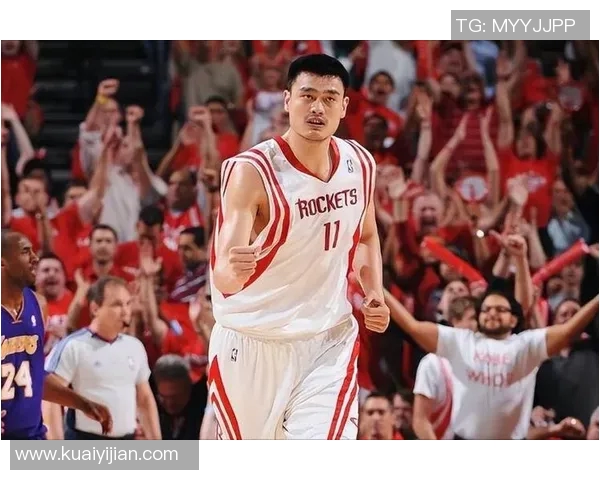 姚明首发中锋带领中国篮球崛起的传奇之路与辉煌成就回顾 姚明首发中锋带领中国篮球崛起的传奇之路与辉煌成就回顾