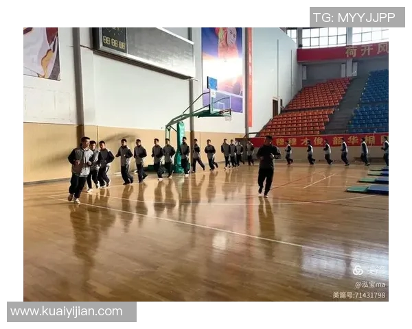 三年级上册体育课教案设计与实施策略探讨